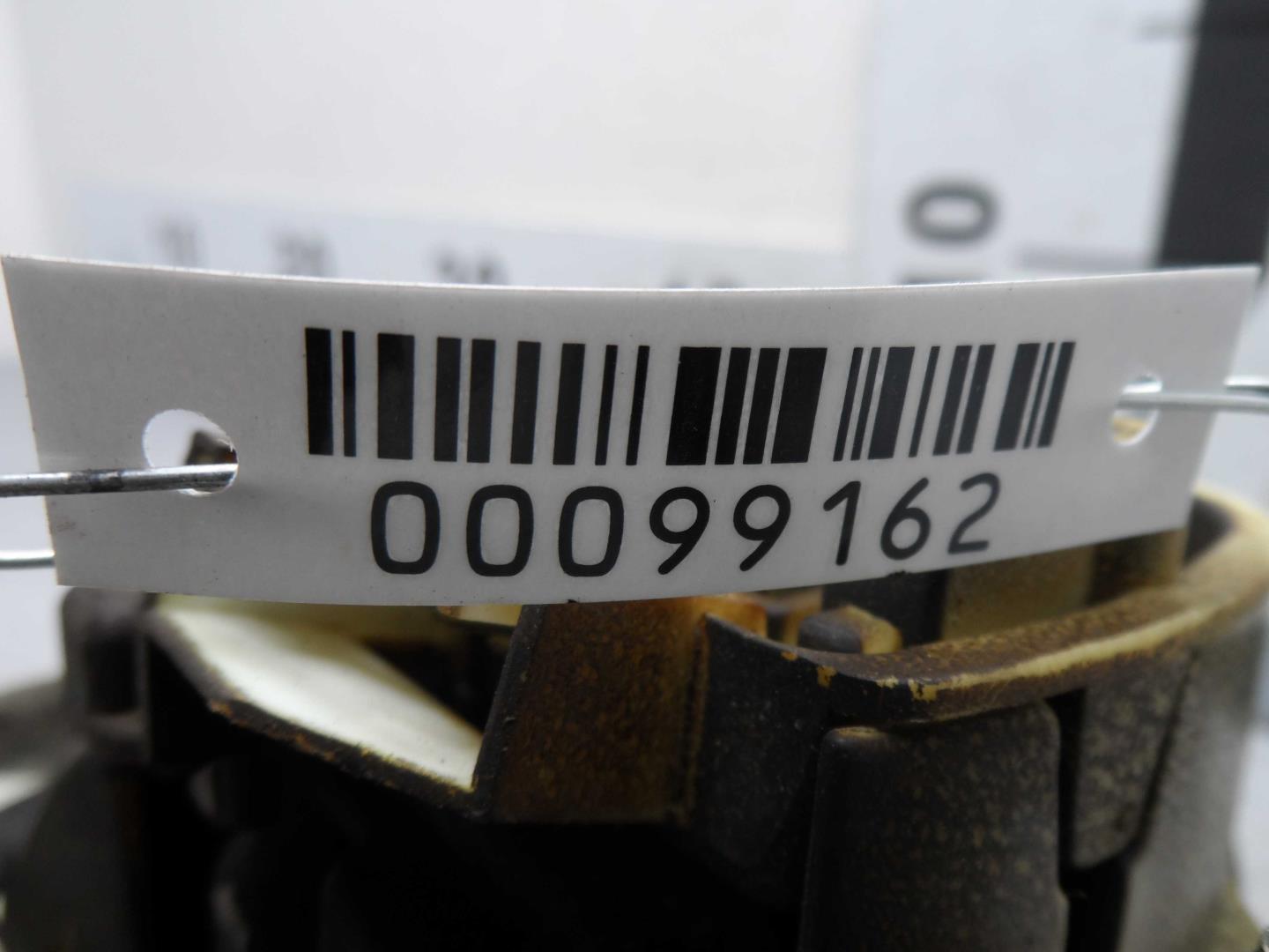 Фонарь задний внутренний левый