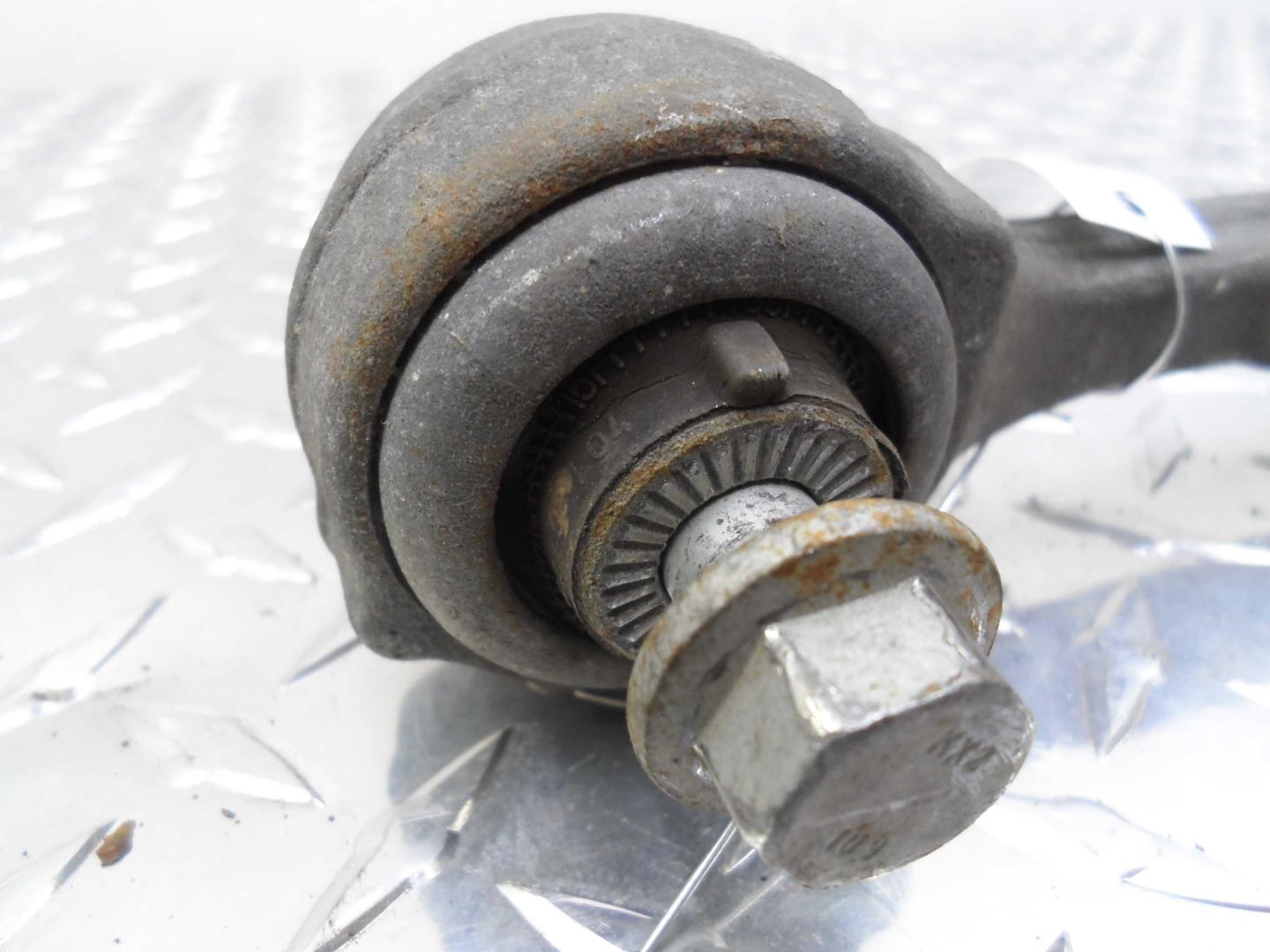 Рычаг передний нижний левый