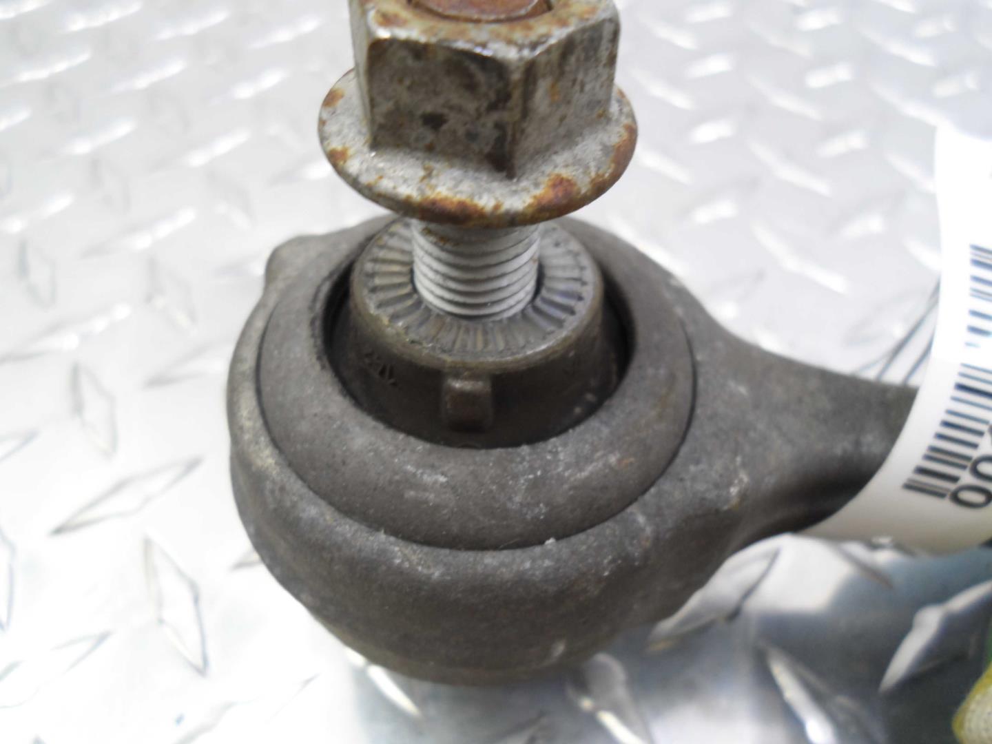 Рычаг передний нижний левый