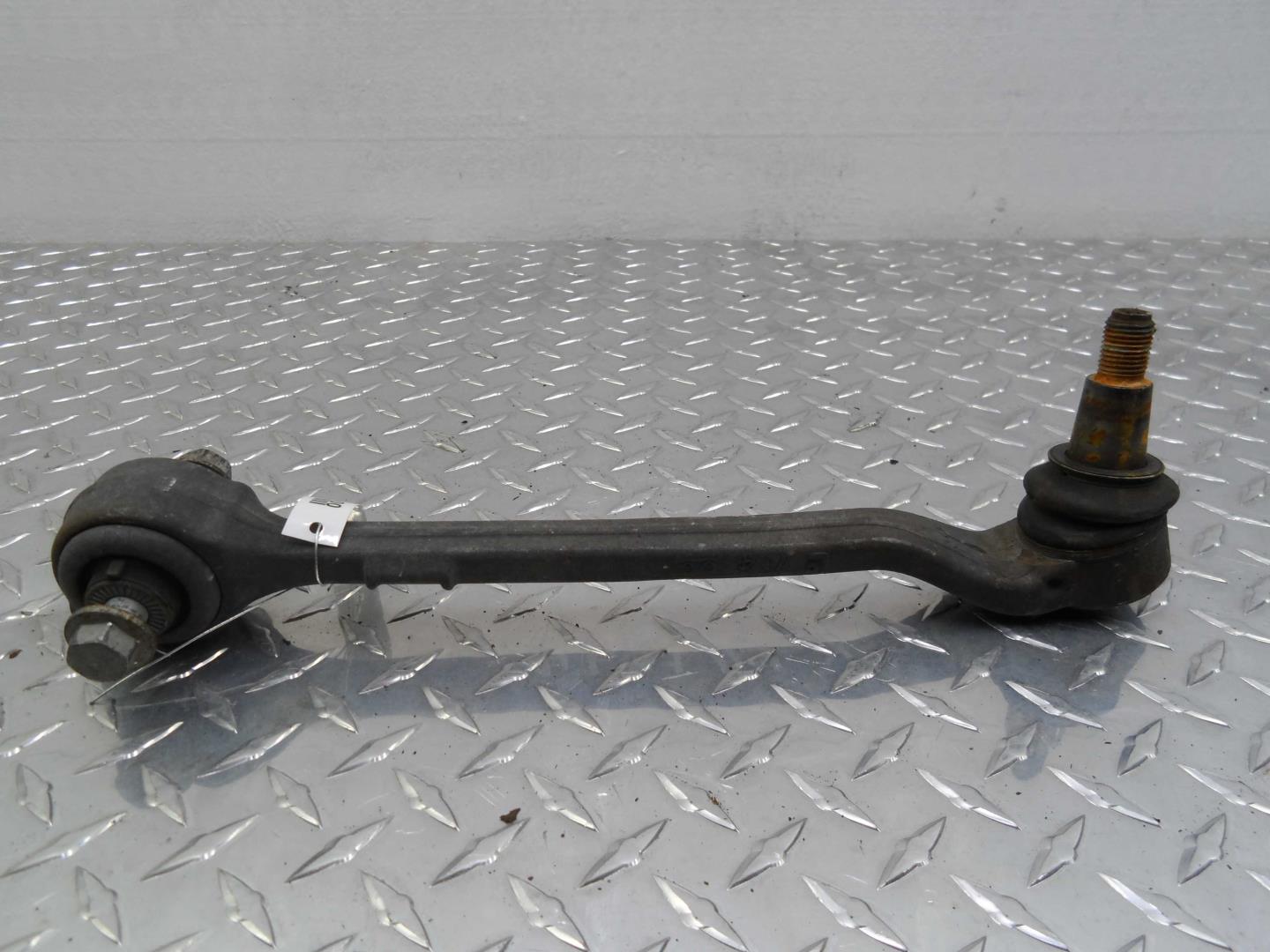 Рычаг передний нижний левый