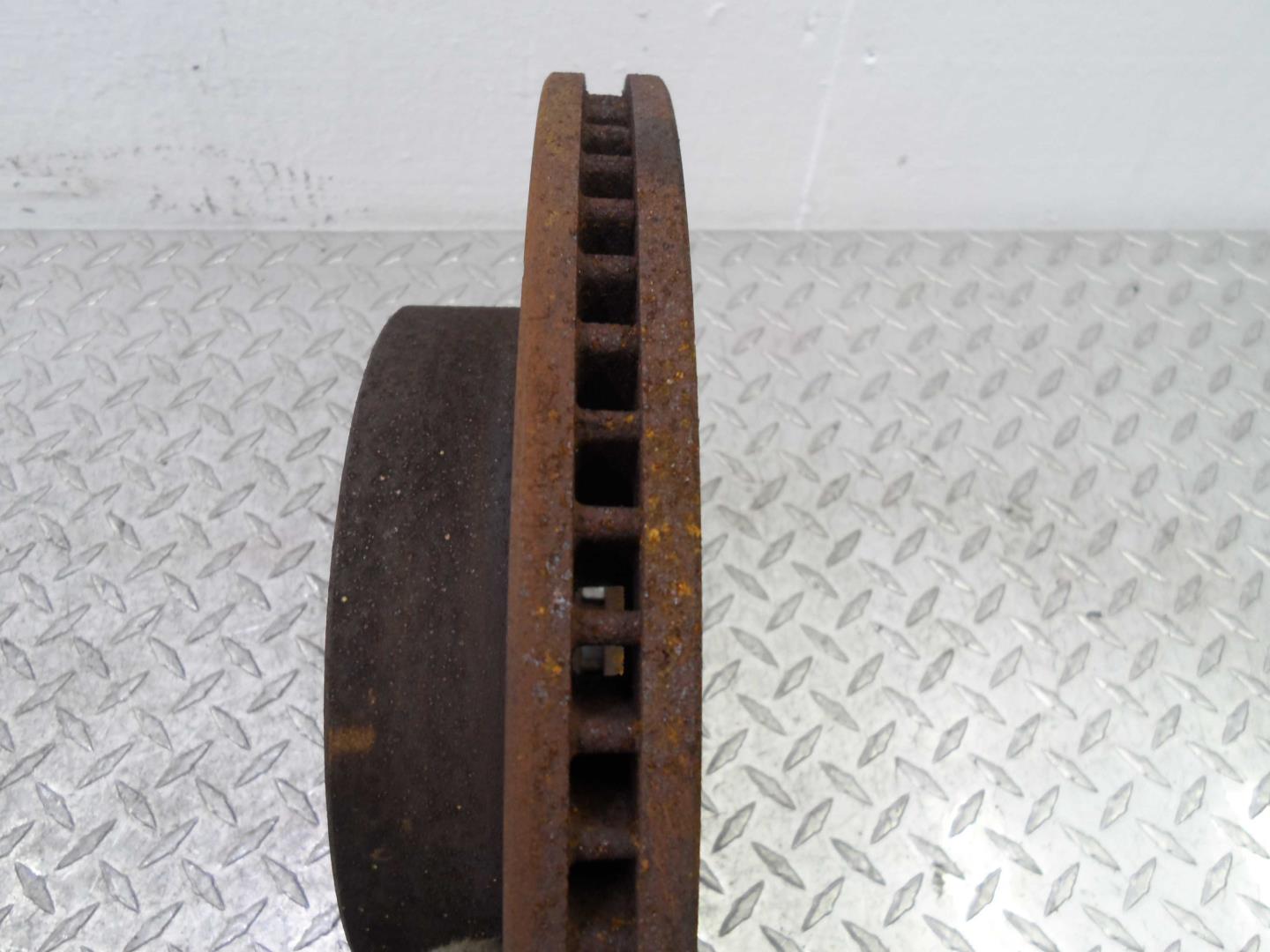 Диск тормозной передний вентилируемый