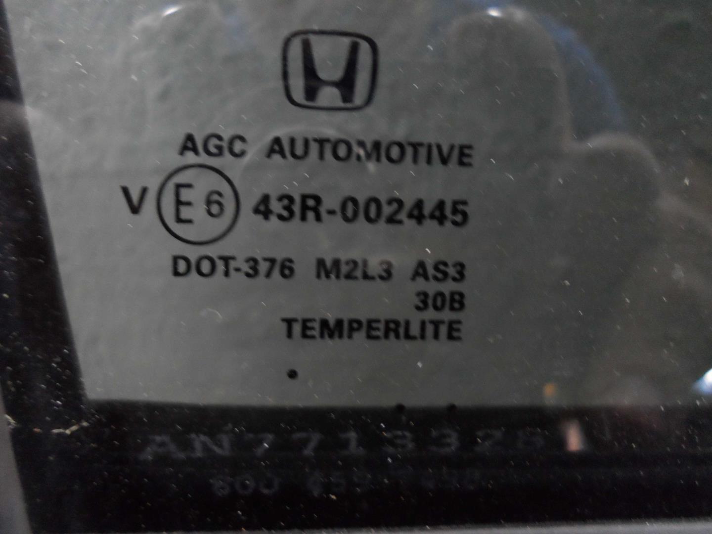 Стеклоподъемник электр. задний правый