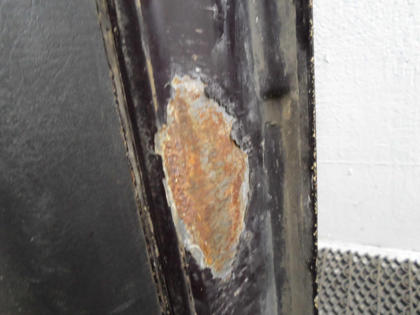 Ручка двери передней наружная левая