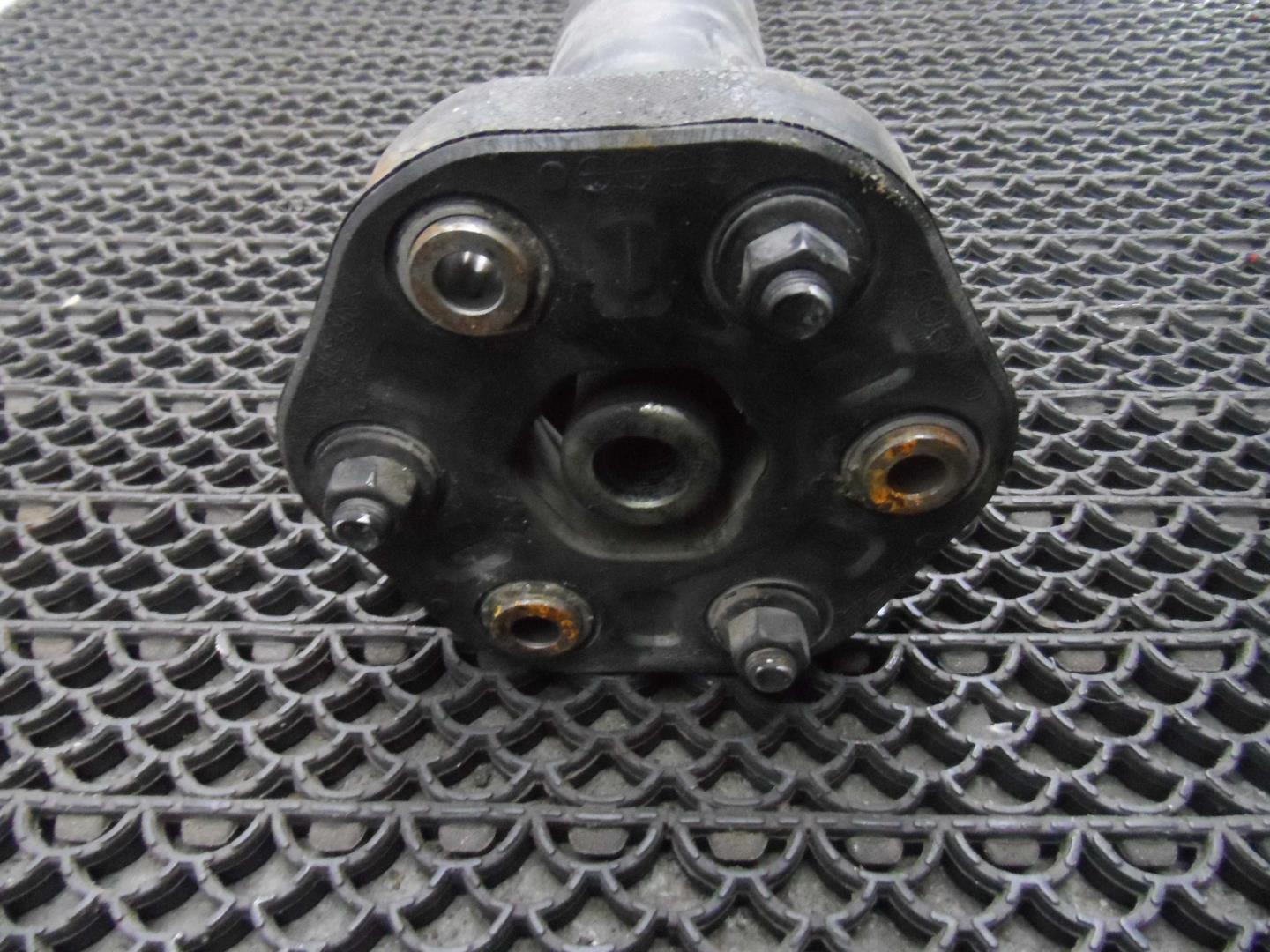 Вал карданный задний