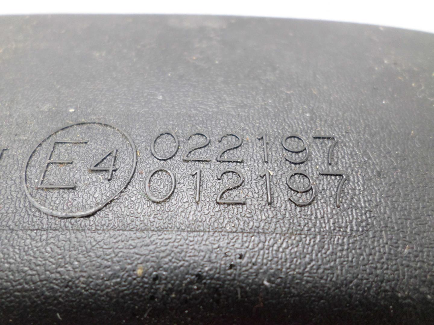 Зеркало заднего вида