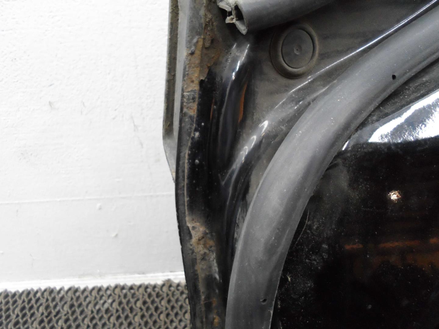 Дверь задняя левая