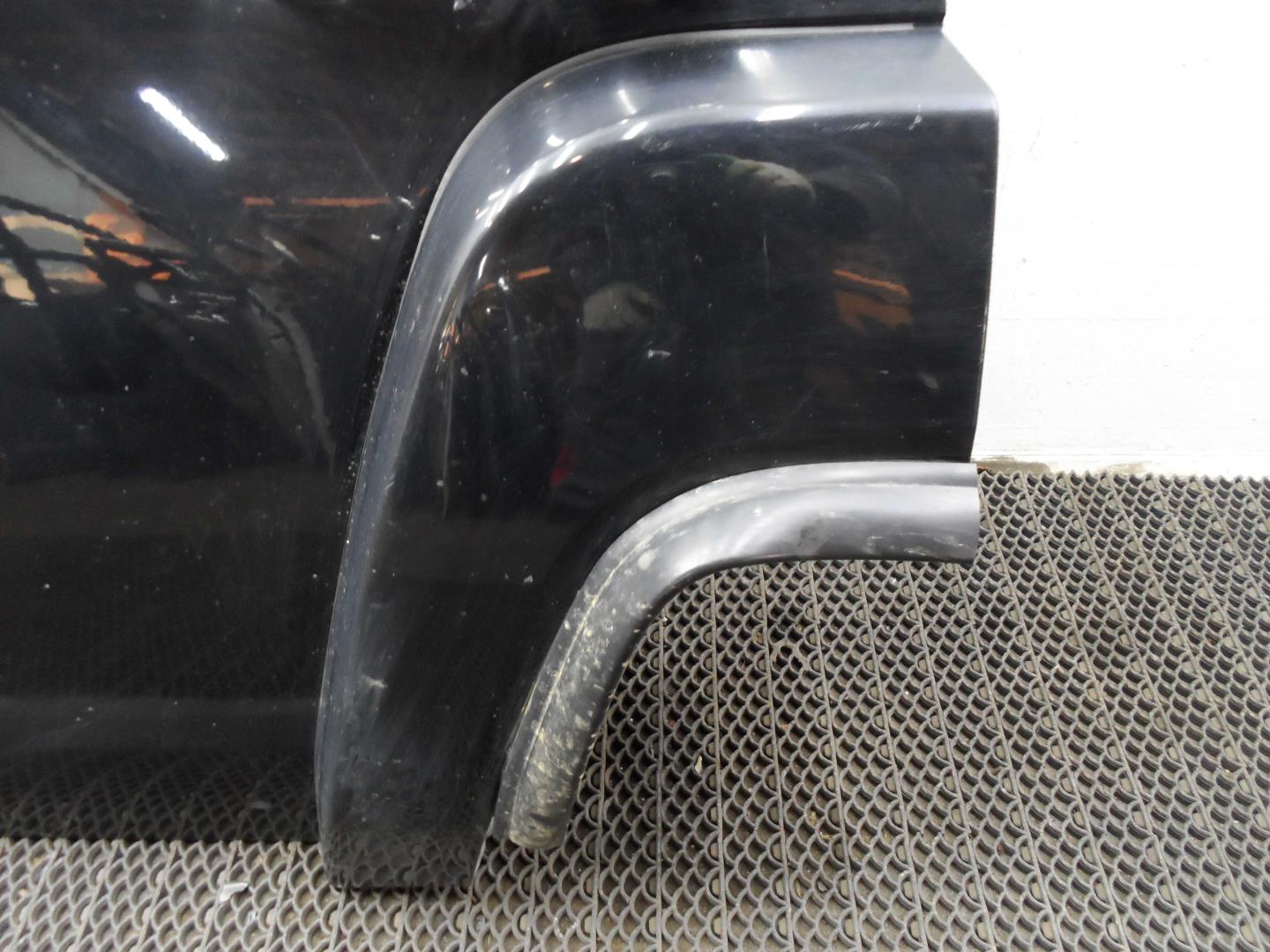 Замок двери задней левой