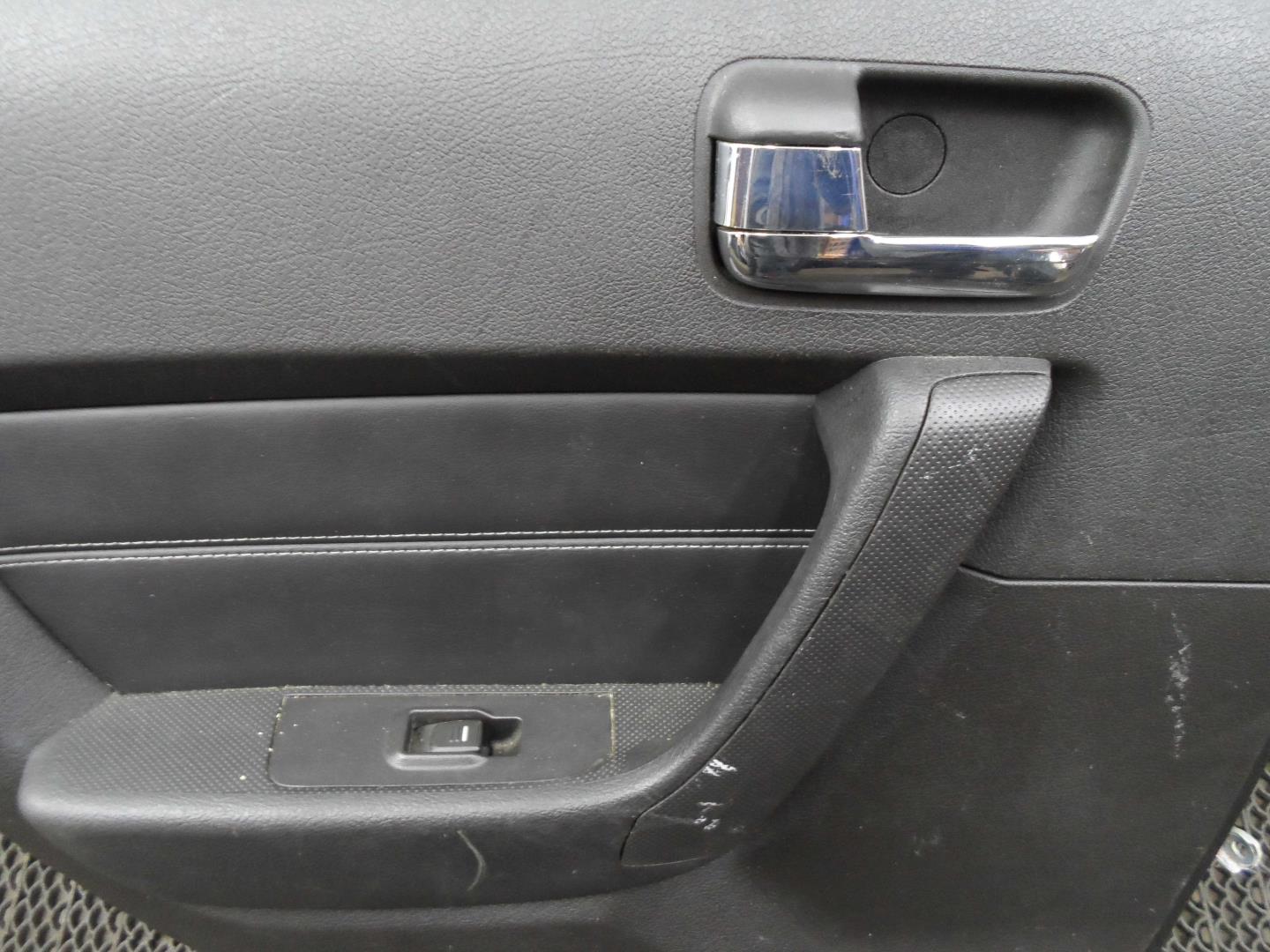 Ручка двери задней наружная левая