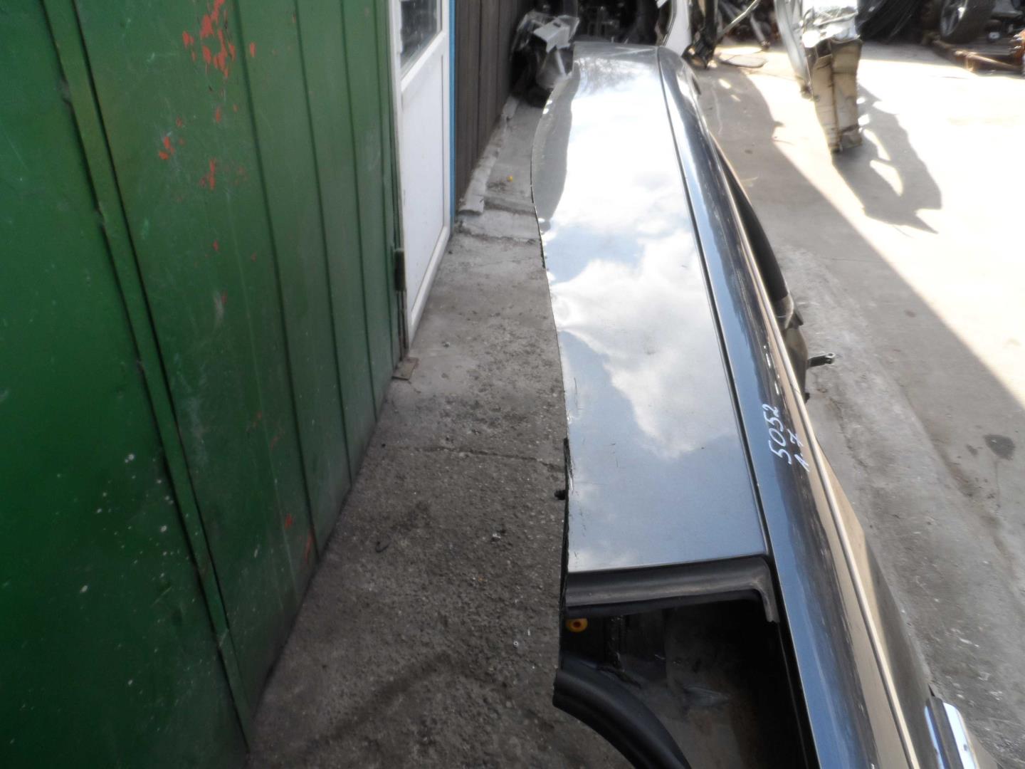 Кузовной элемент