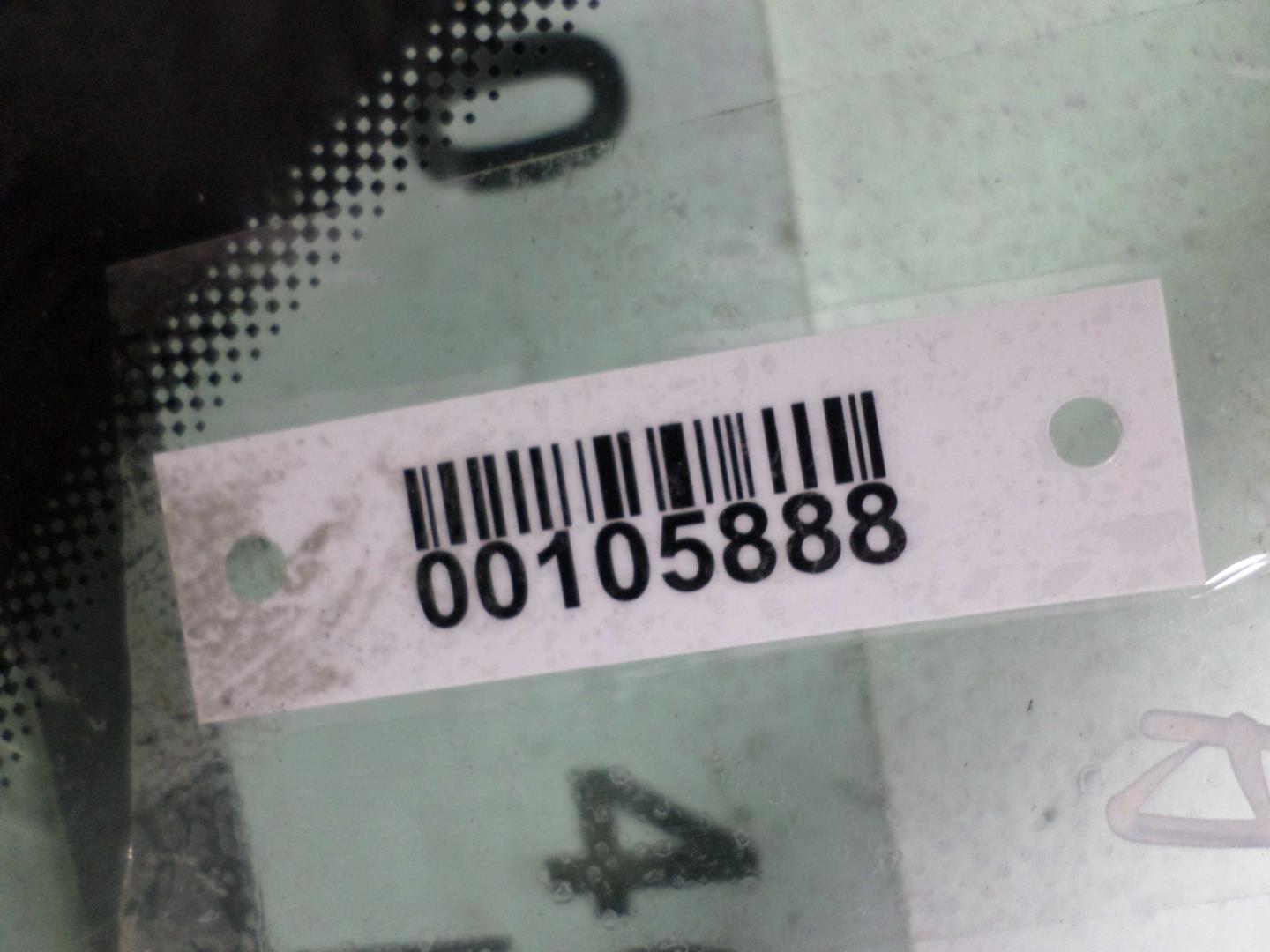 Стекло кузовное глухое левое