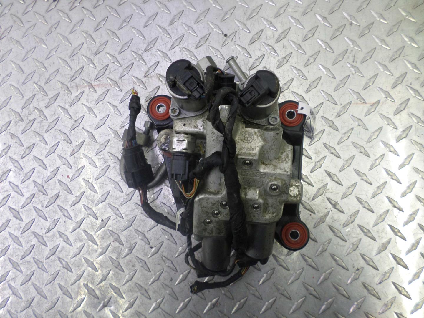 Блок клапанов пневмоподвески