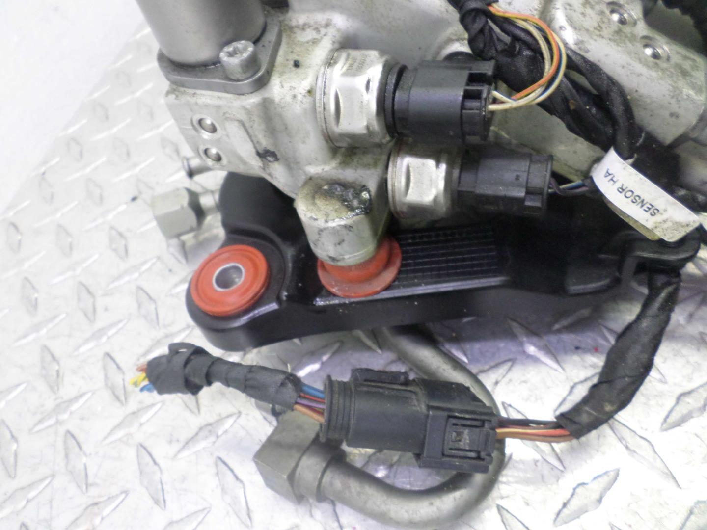 Блок клапанов пневмоподвески