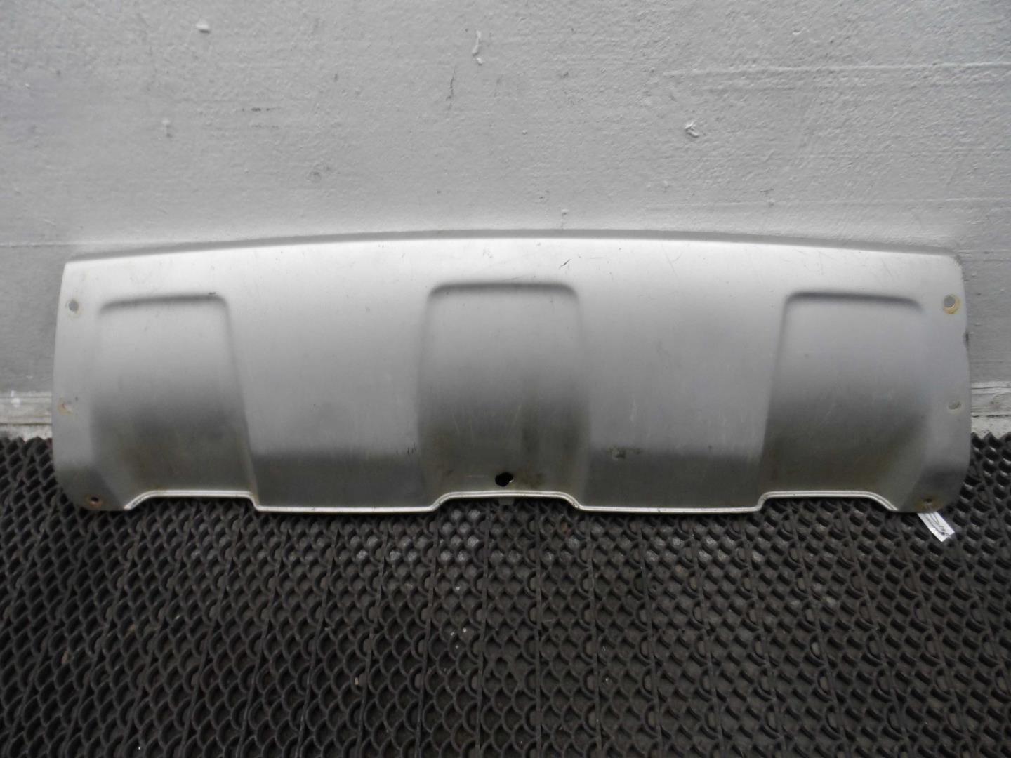 Накладка (кузов наружные)