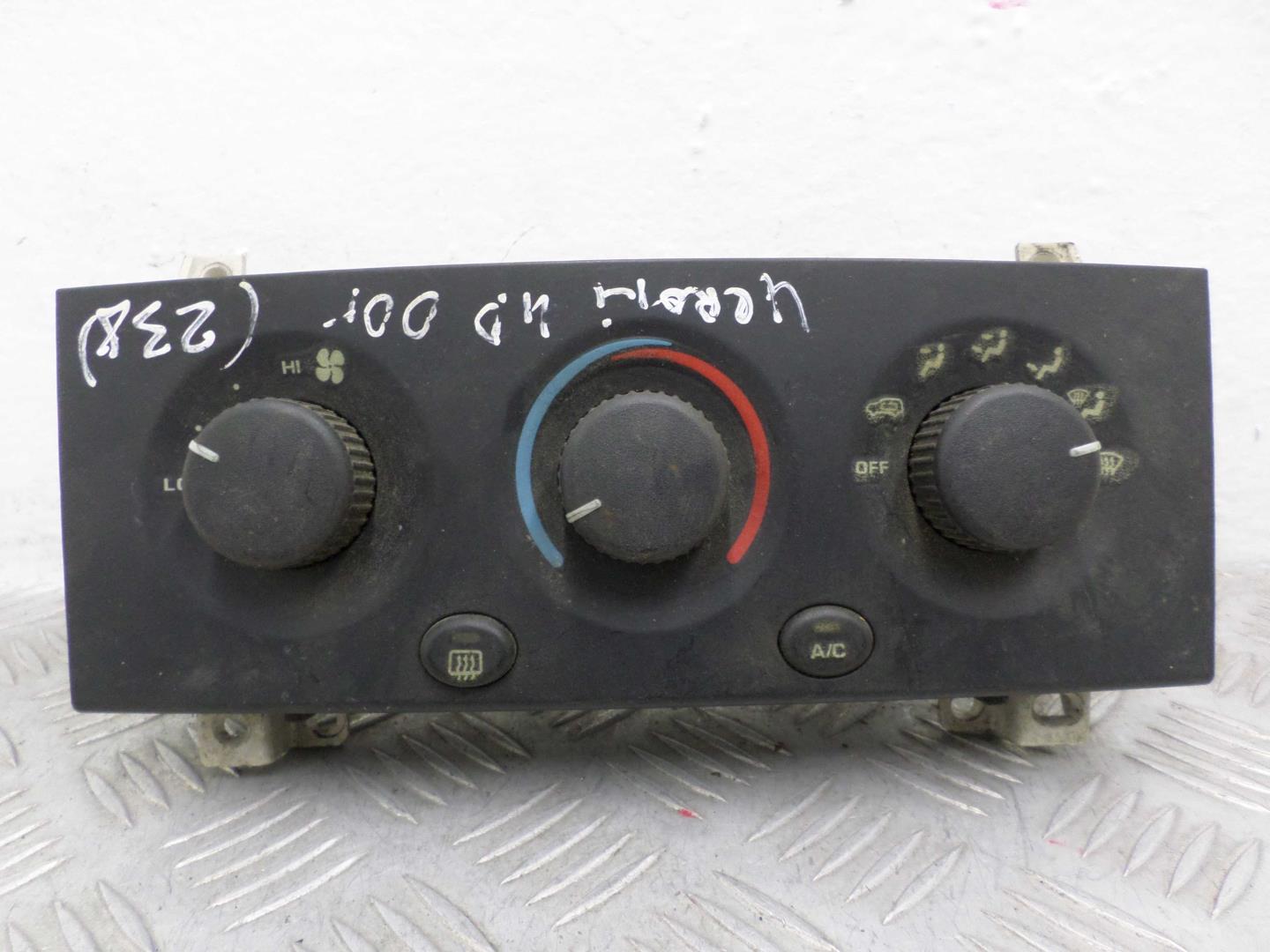 Переключатель отопителя