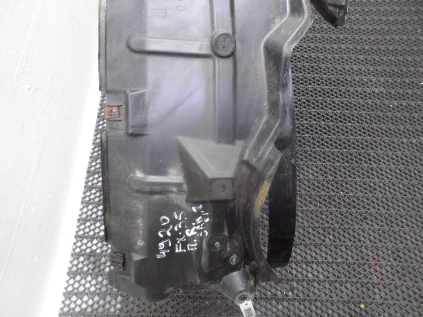 Локер передний правый