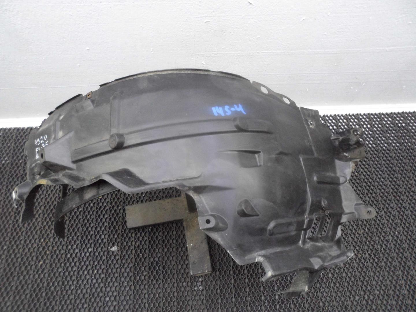 Локер передний правый