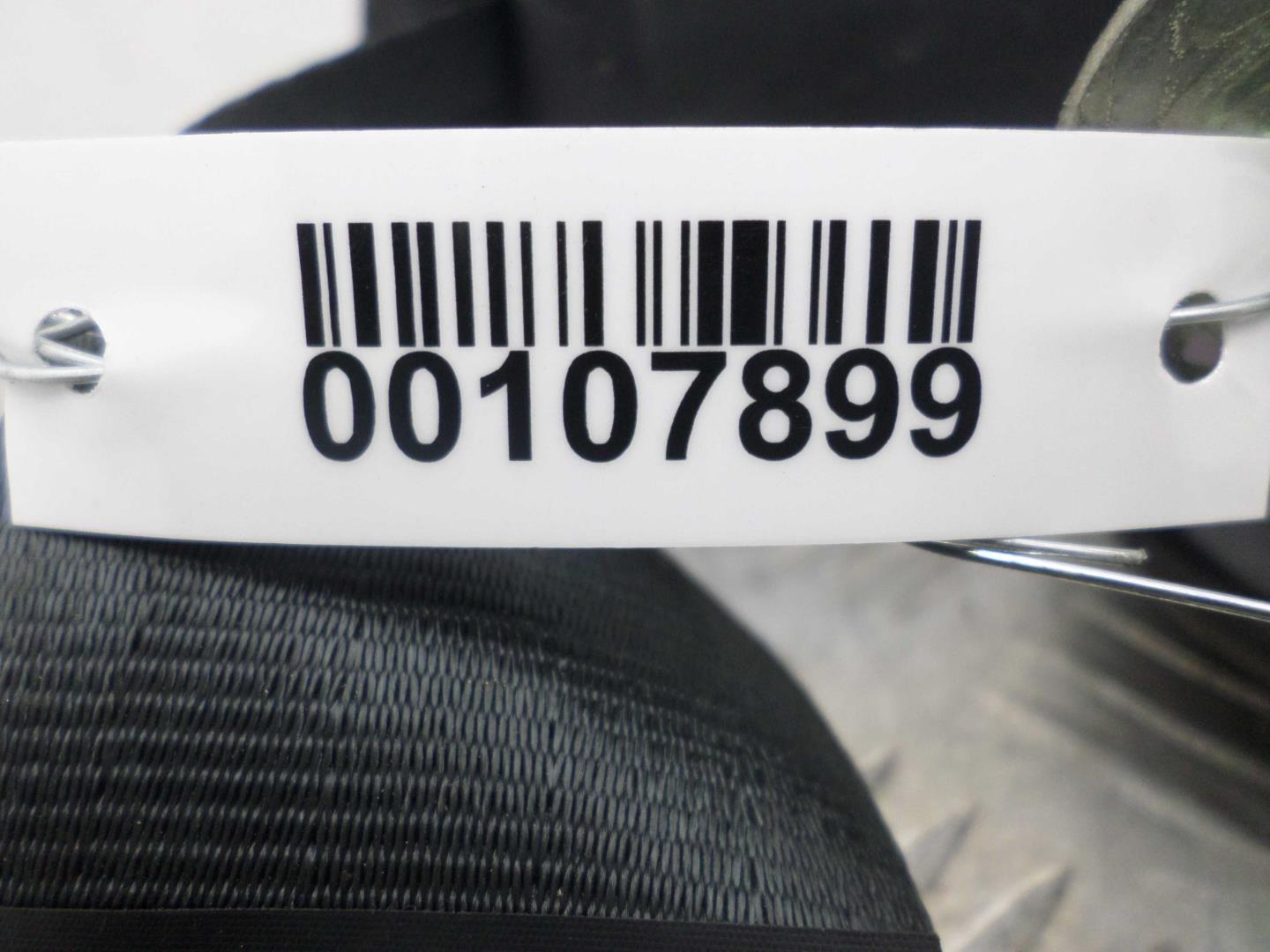 Ремень безопасности