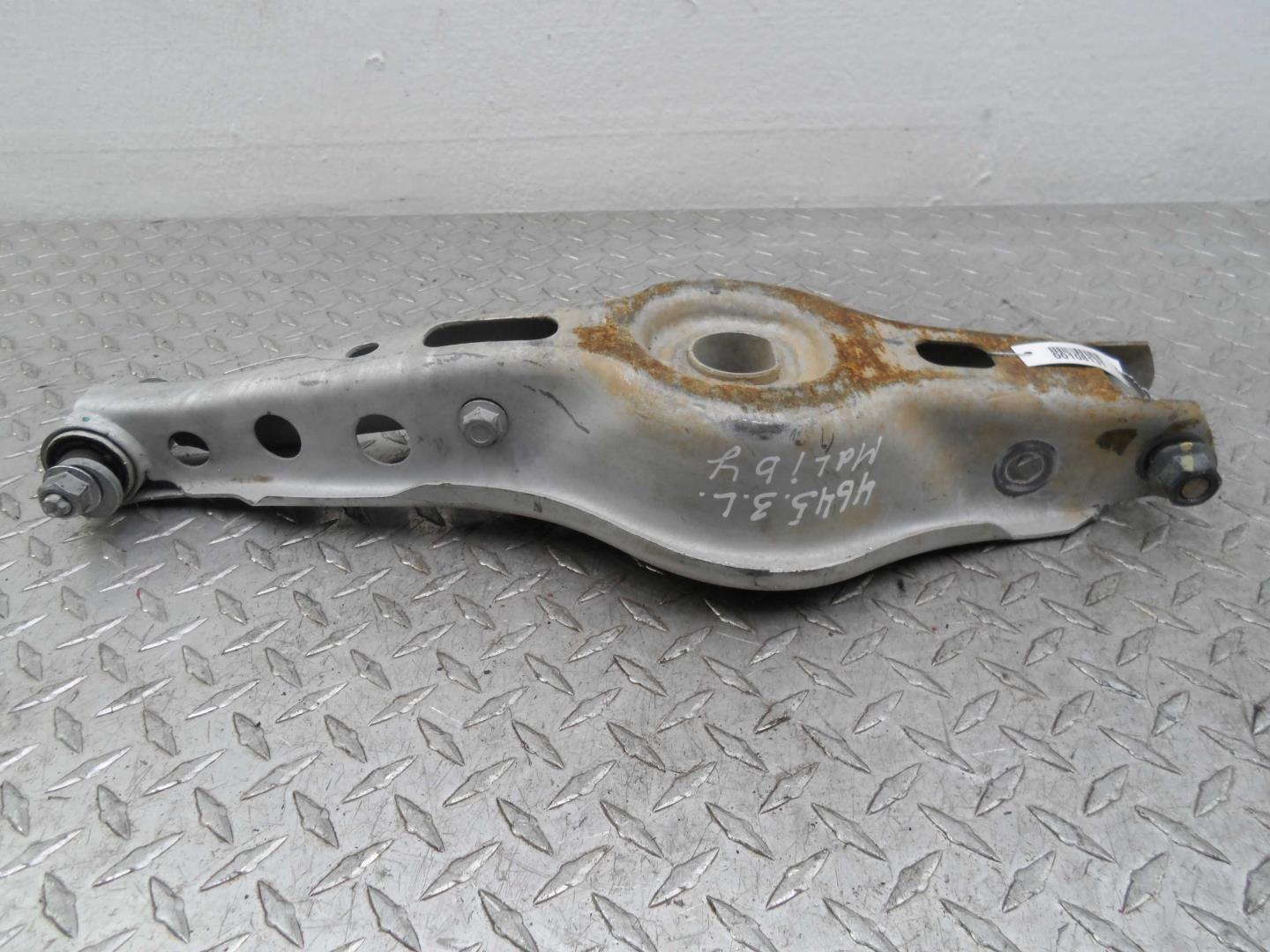 Рычаг задний нижний левый