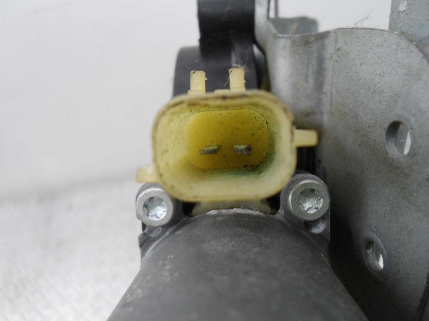 Стеклоподъемник электр. задний правый