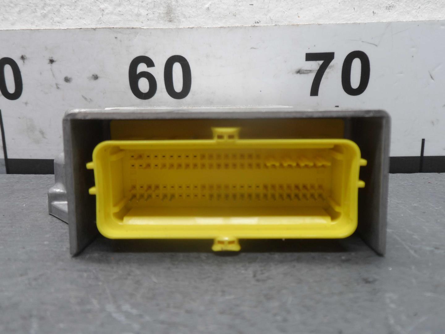 Блок управления подушек безопасности (AIR BAG)