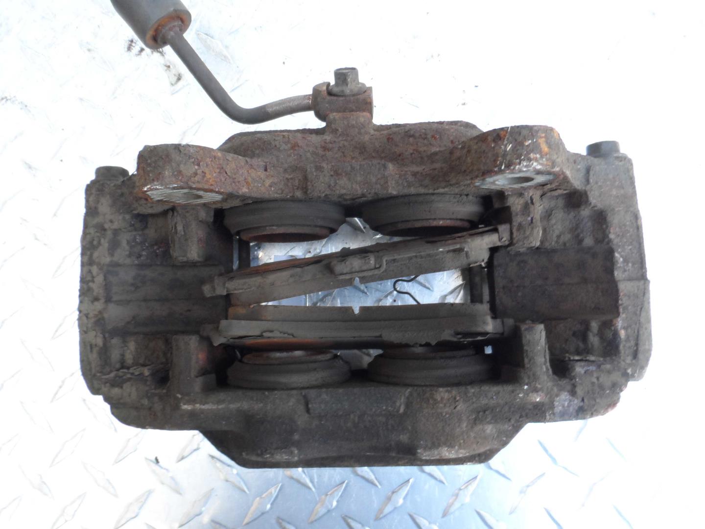 Суппорт передний правый