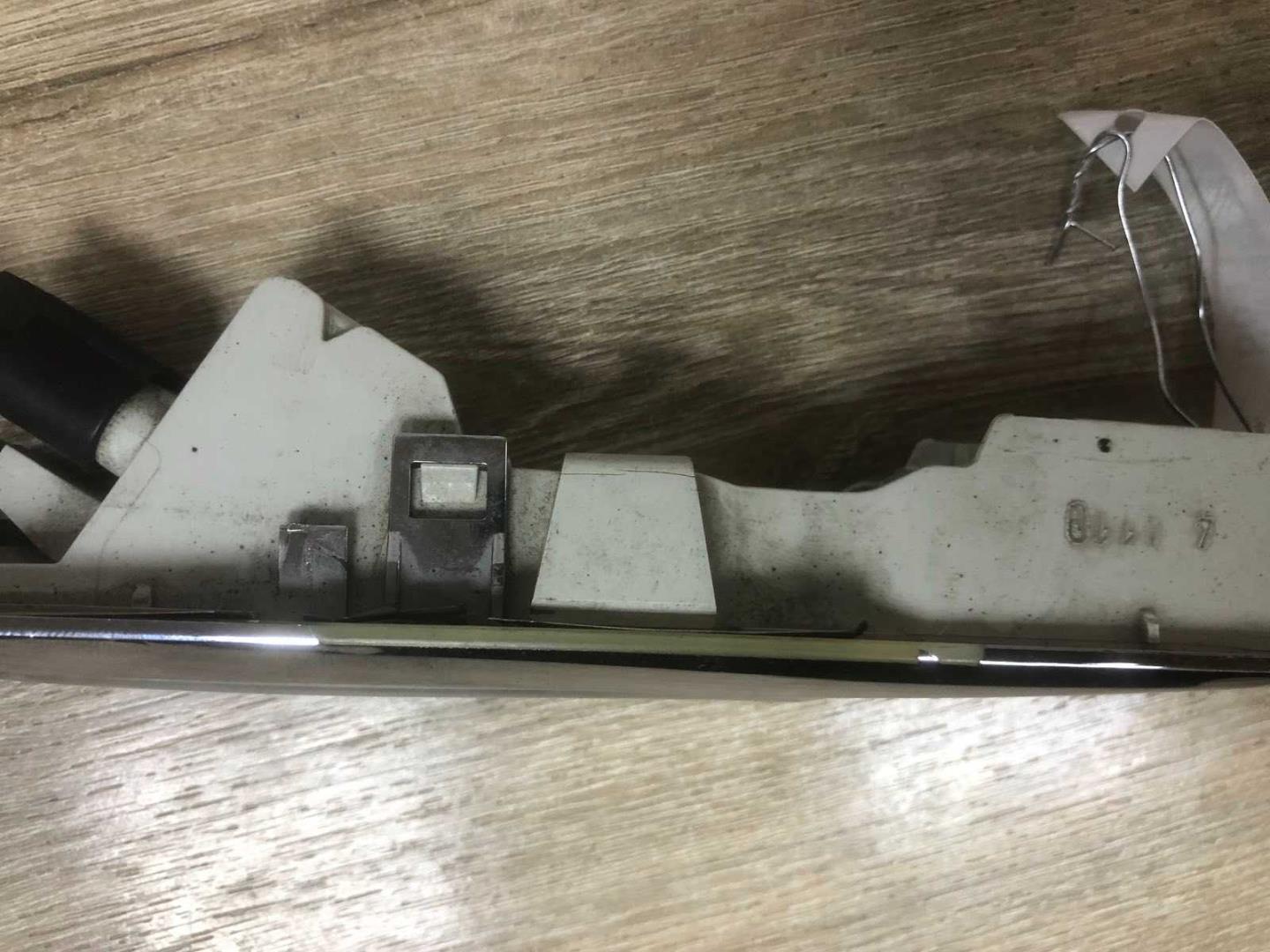 Указатель поворота левый