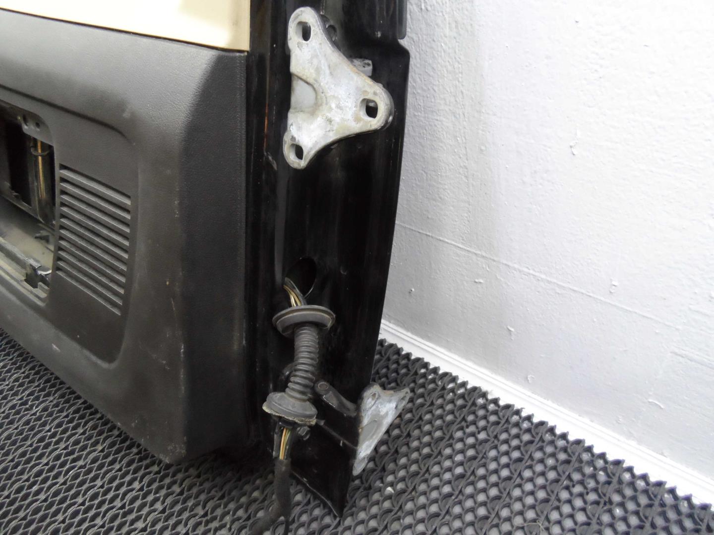 Моторчик стеклоочистителя задний