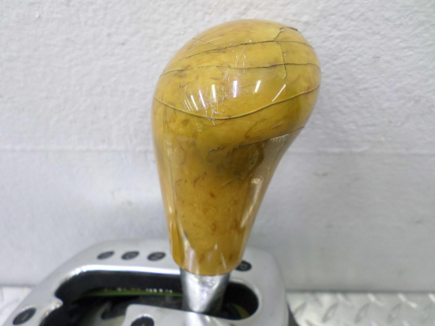 Кулиса МКПП / АКПП