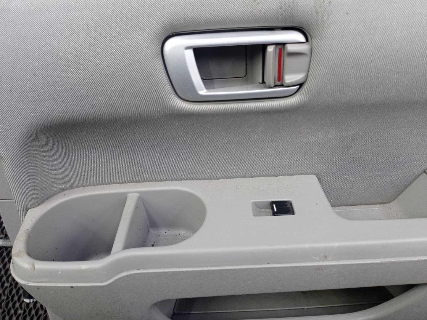 Стеклоподъемник электр. задний правый