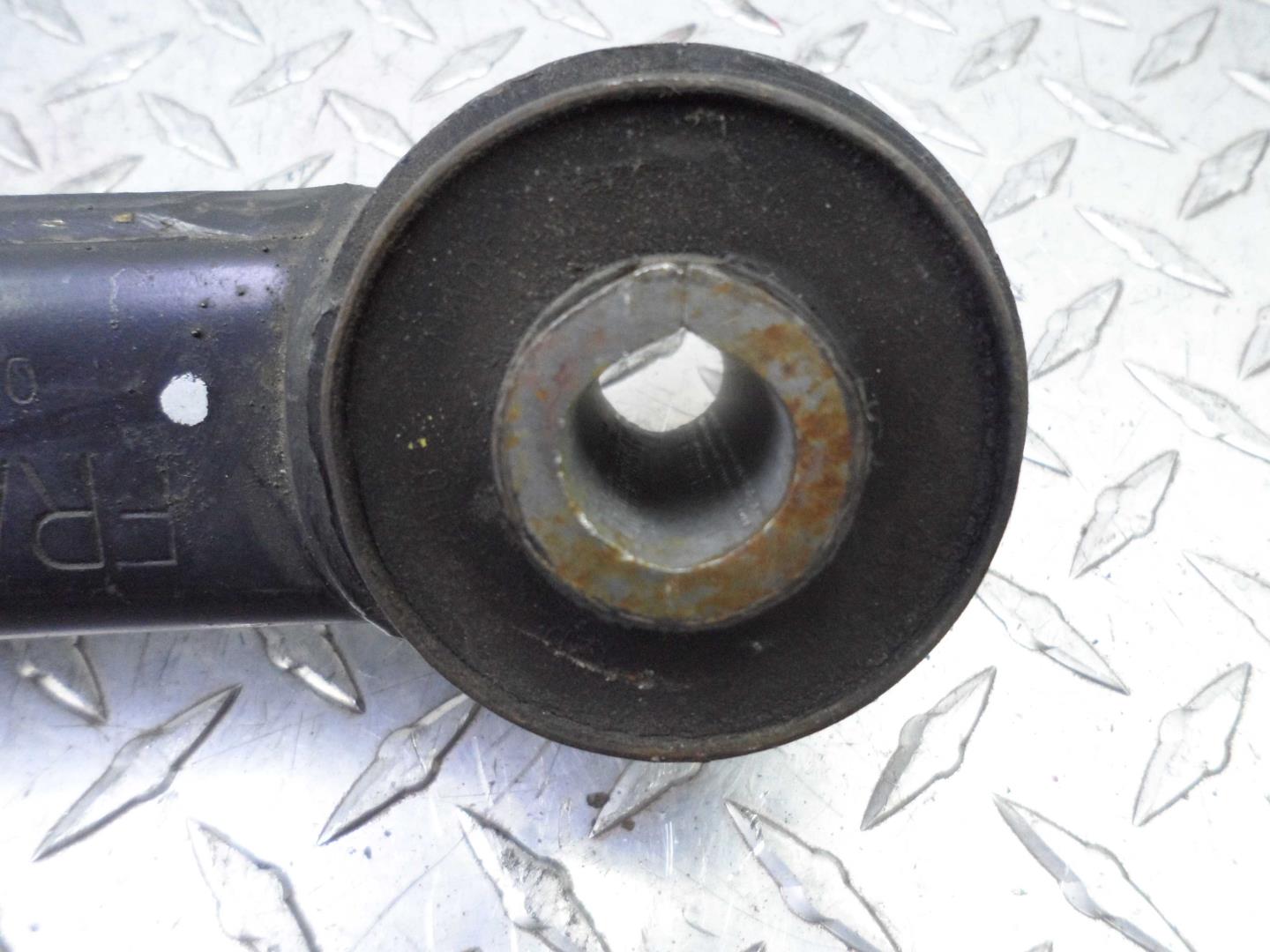 Рычаг задний левый