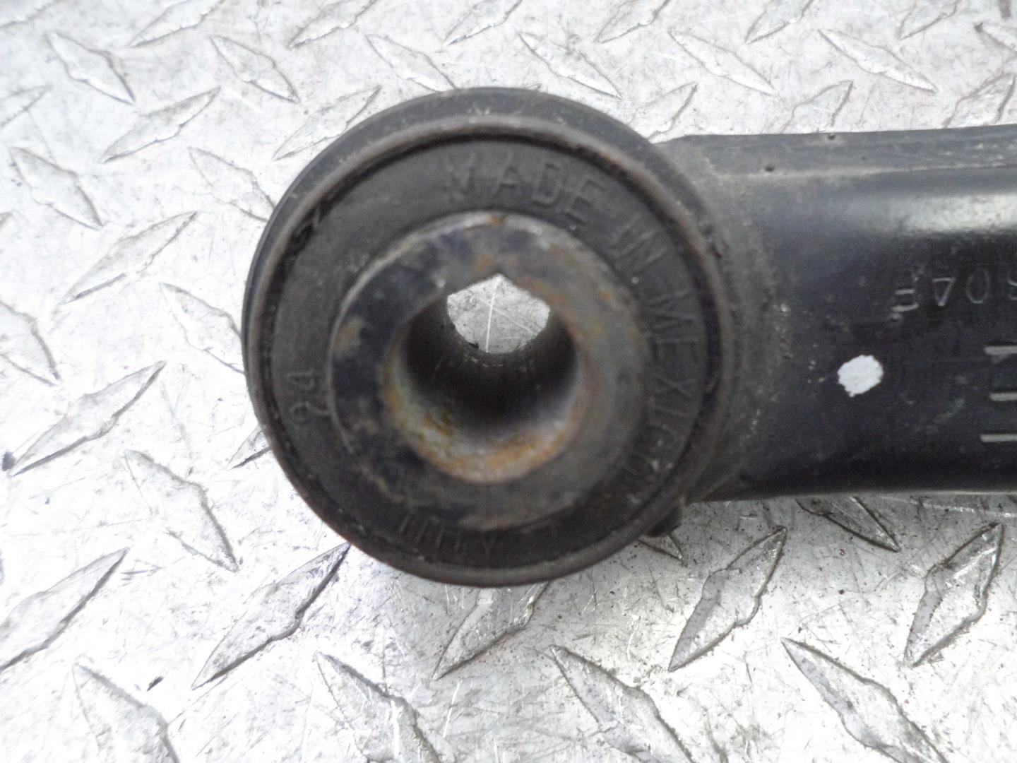 Рычаг задний левый