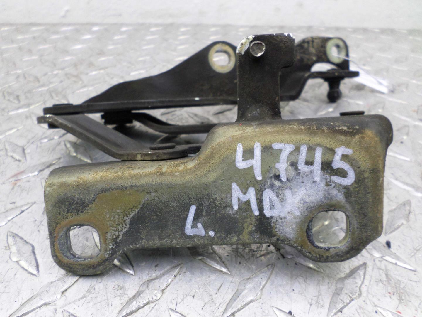 Петля капота левая