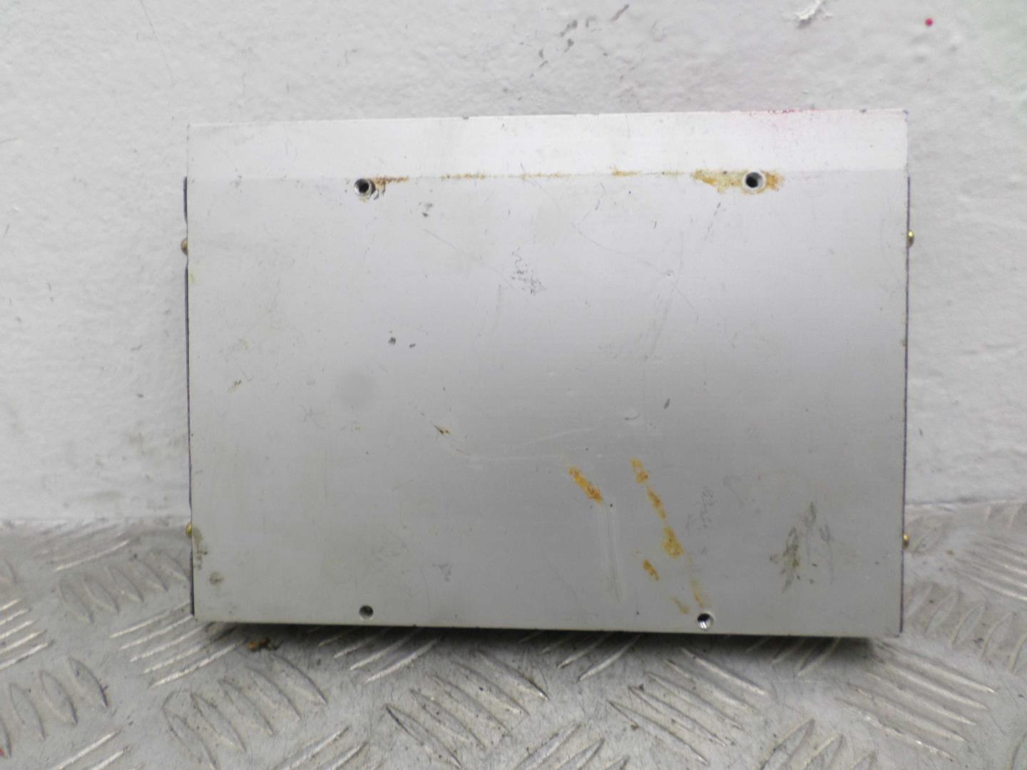 Усилитель акустической системы