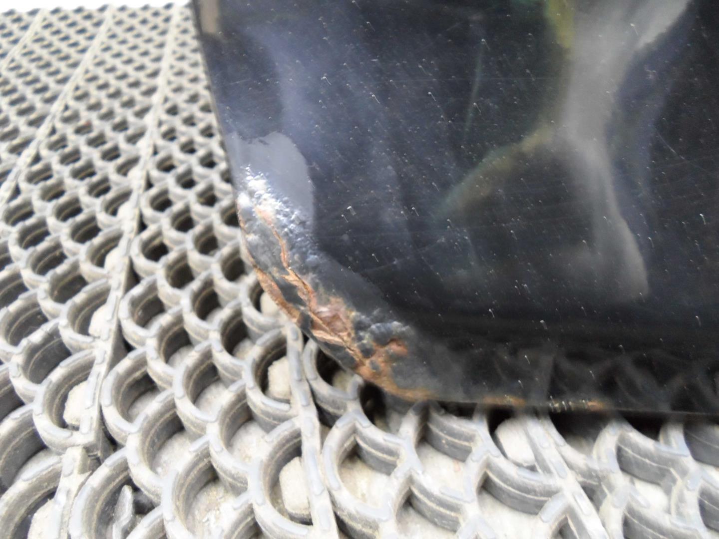 Замок багажника