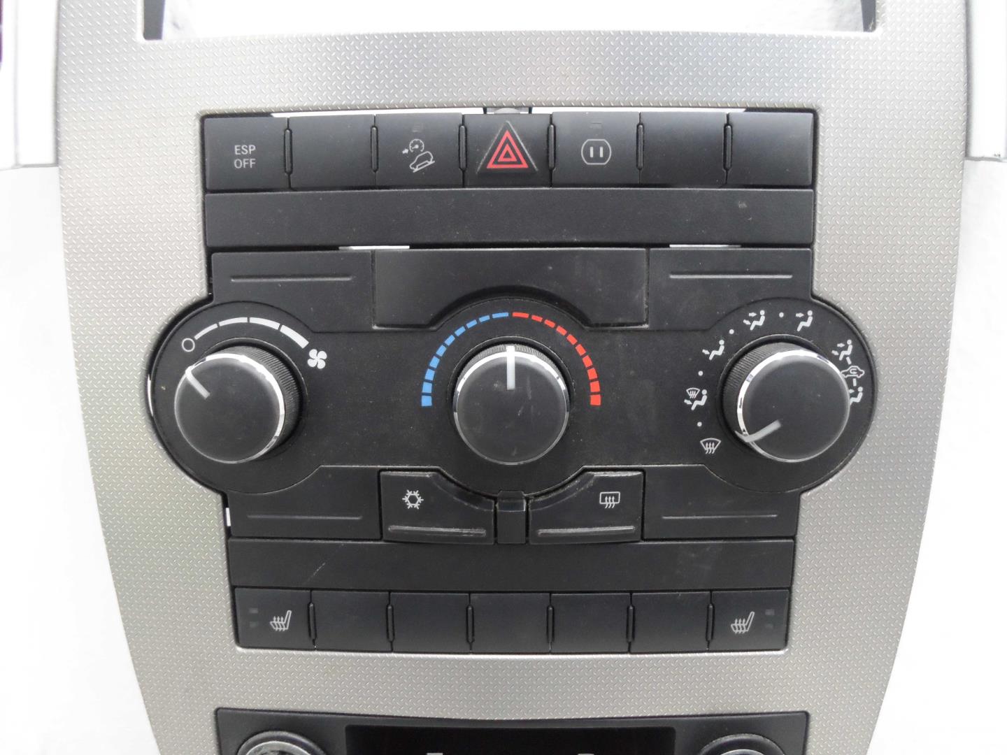 Переключатель отопителя