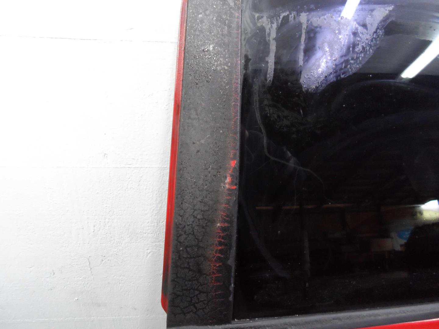 Дверь задняя левая