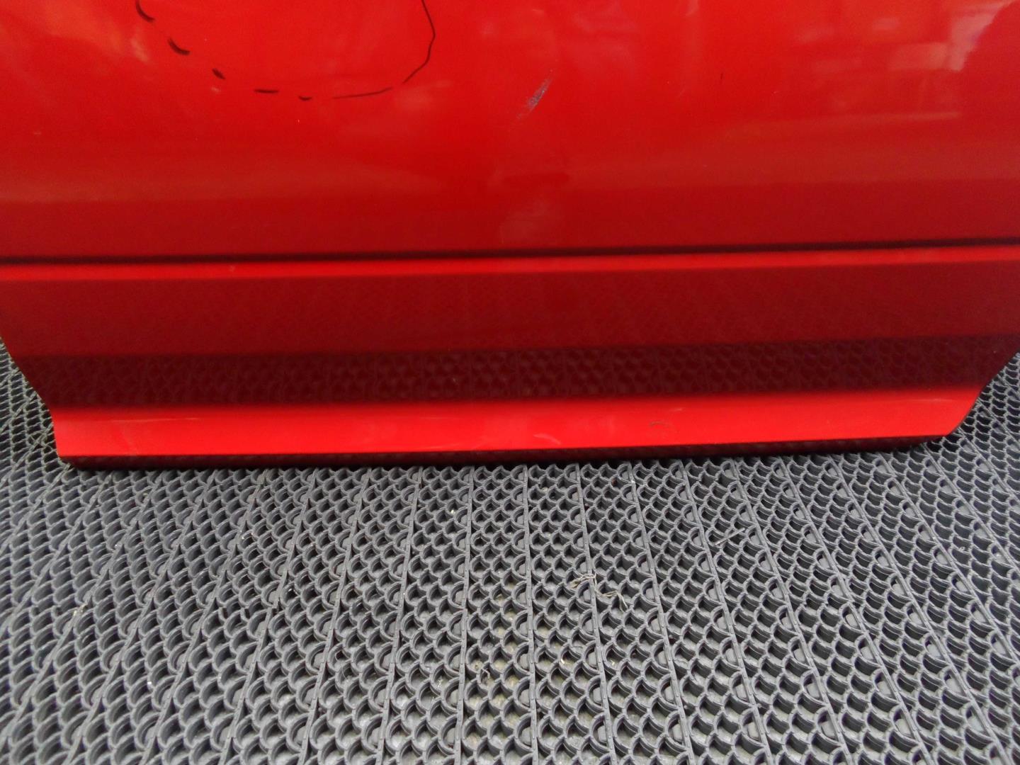 Дверь задняя левая