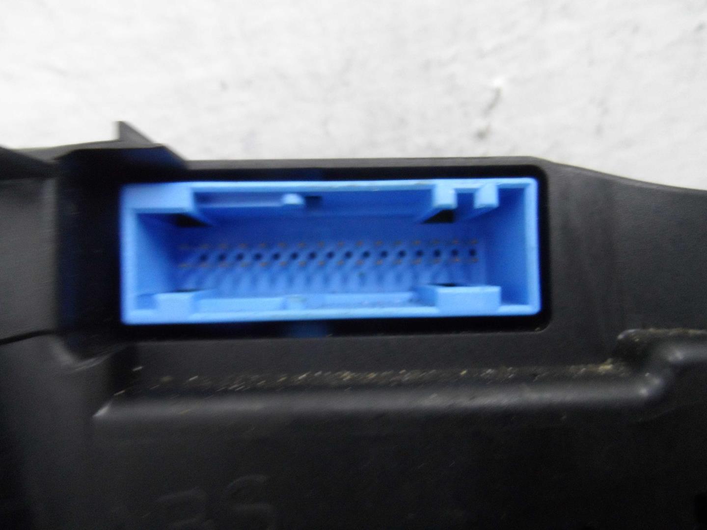 Панель приборов