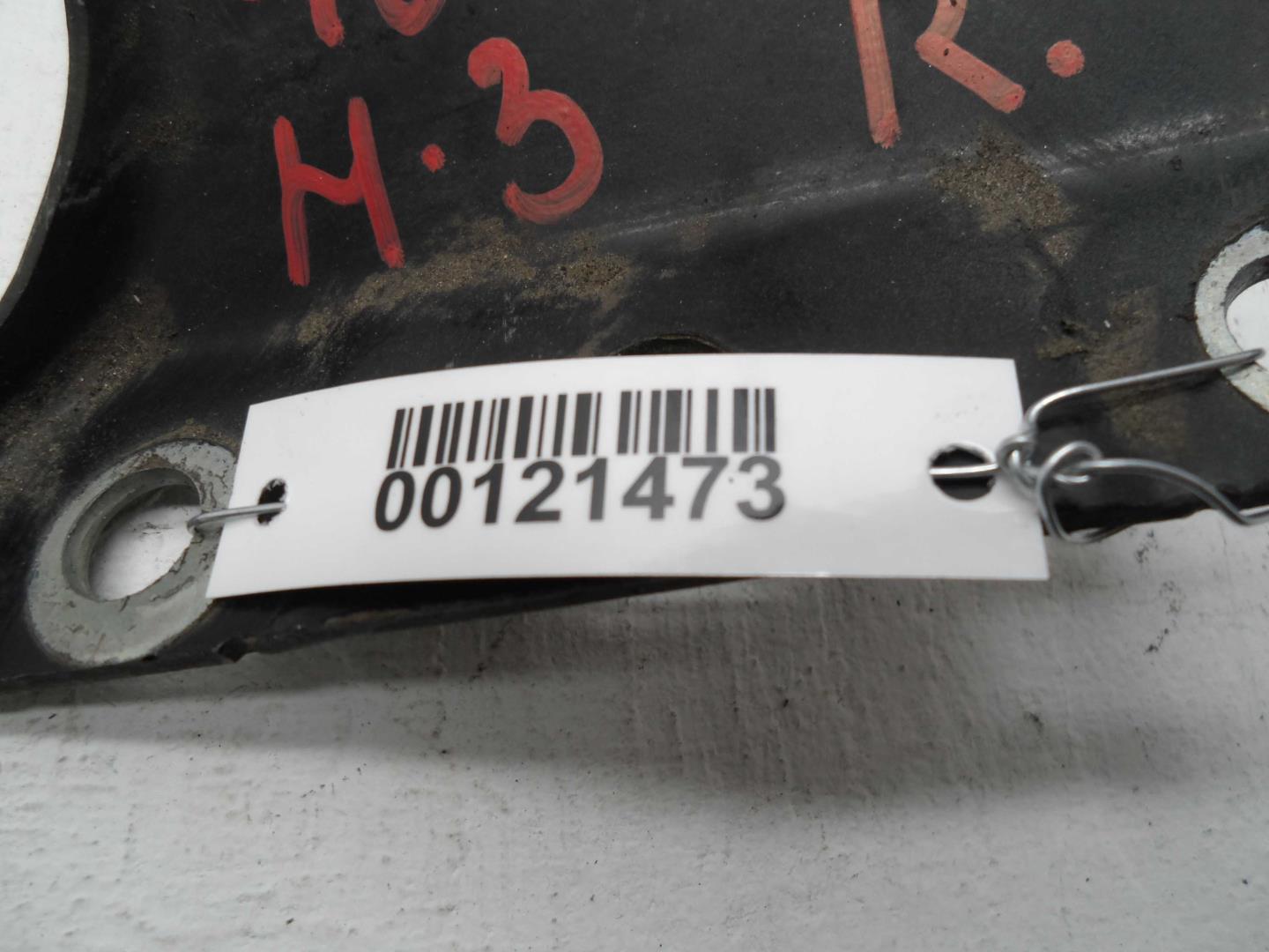 Петля капота правая