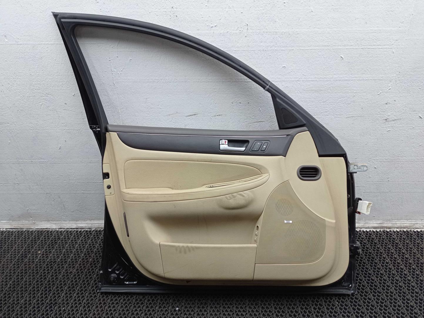 Накладка (кузов наружные)