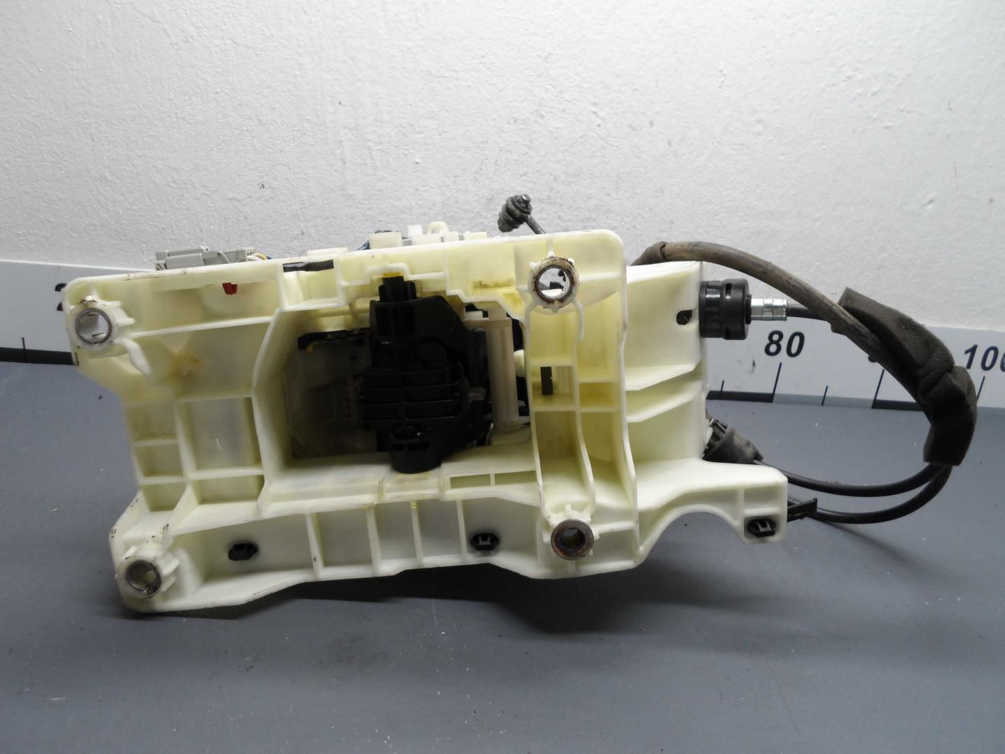 Кулиса МКПП / АКПП