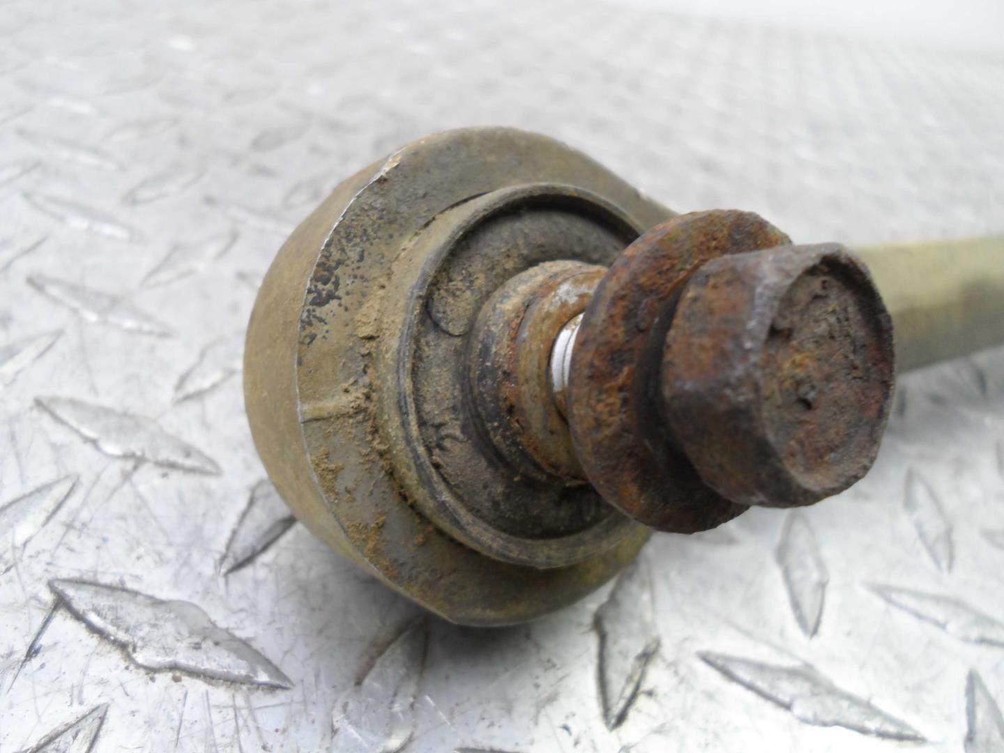 Рычаг задний левый