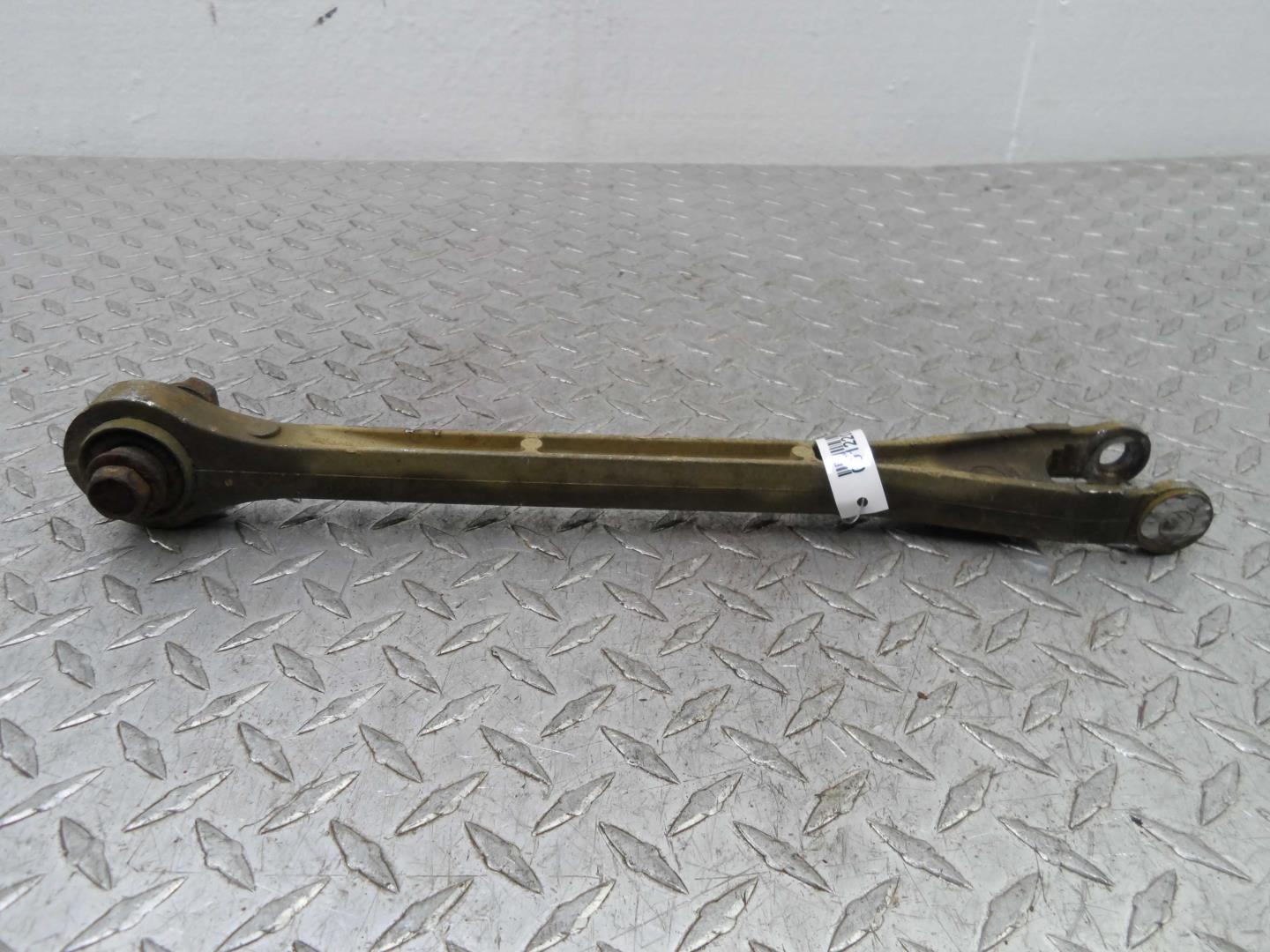 Рычаг задний левый