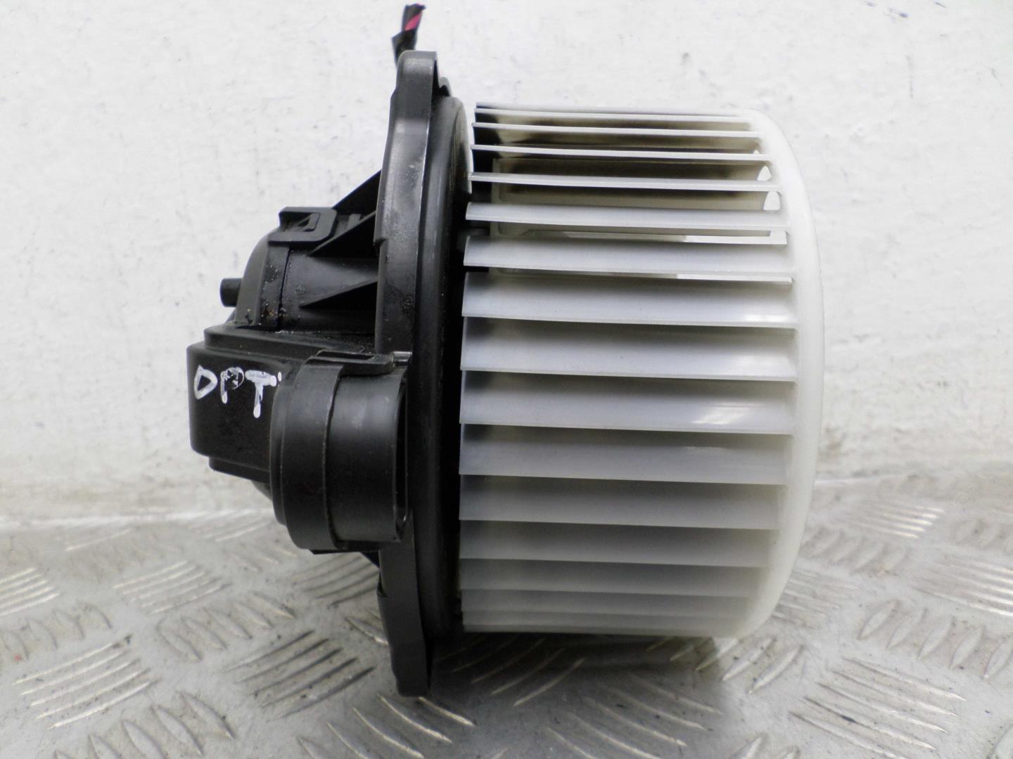 Моторчик печки