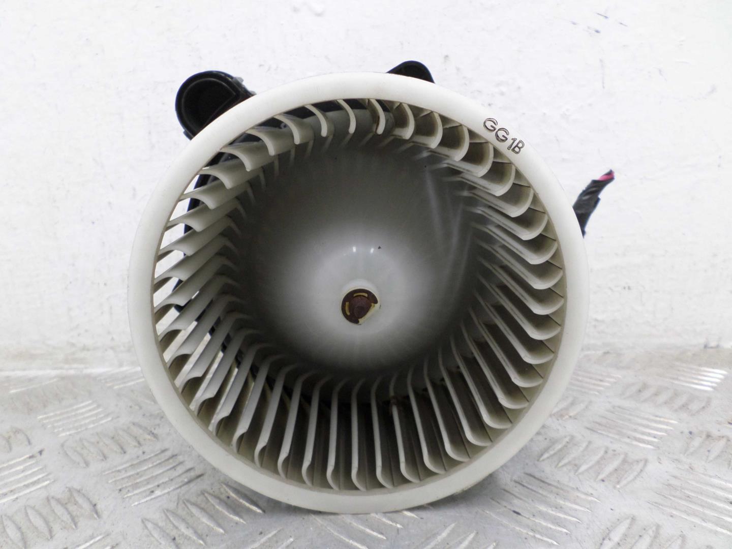 Моторчик печки