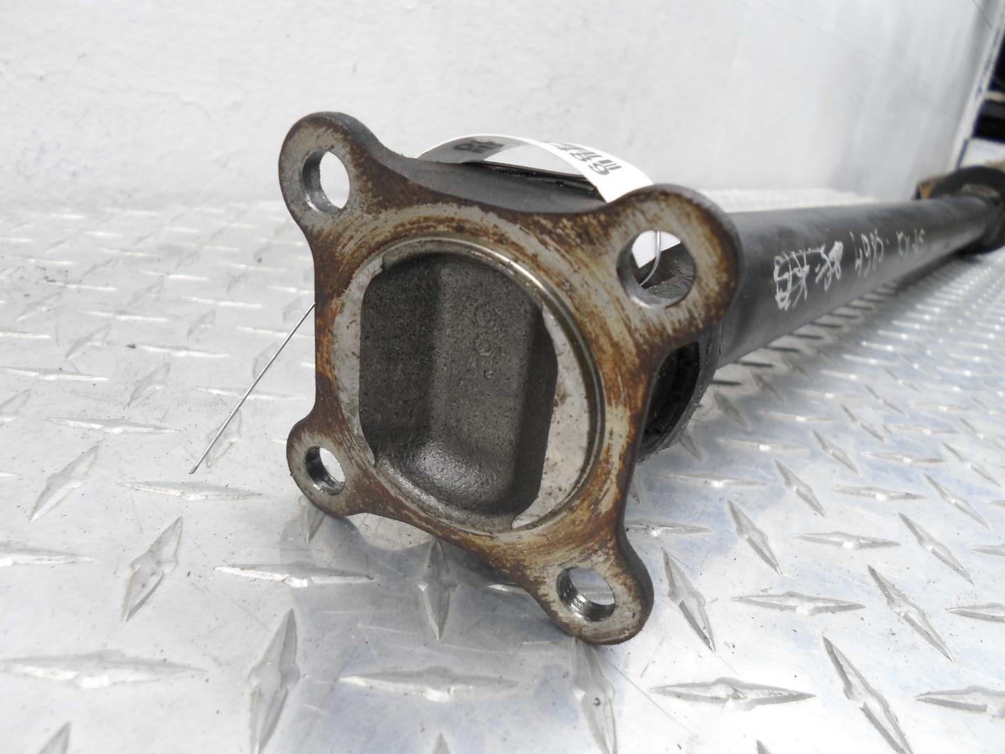 Вал карданный передний