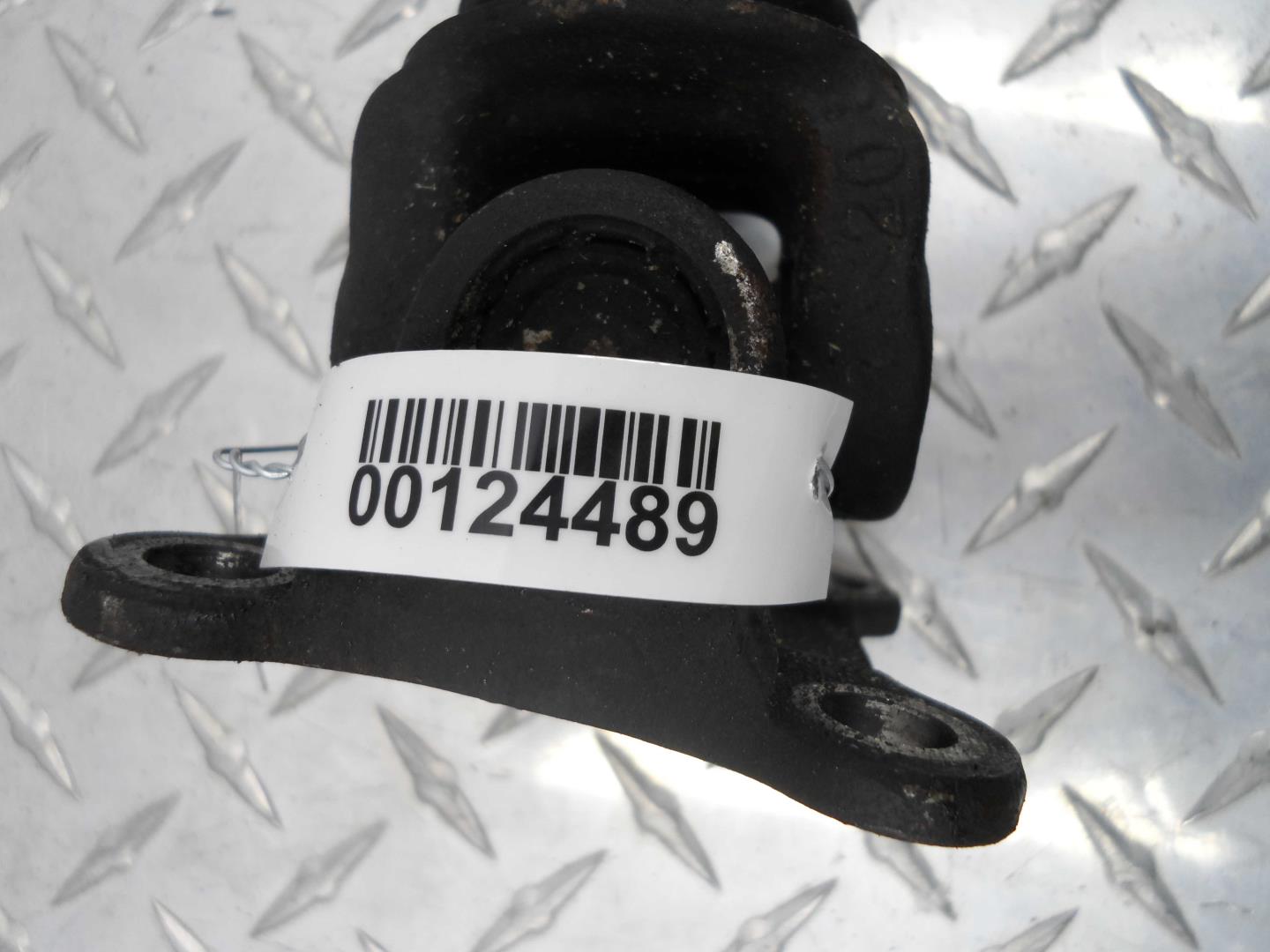 Вал карданный передний