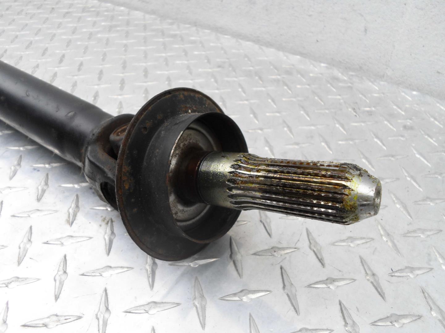 Вал карданный передний