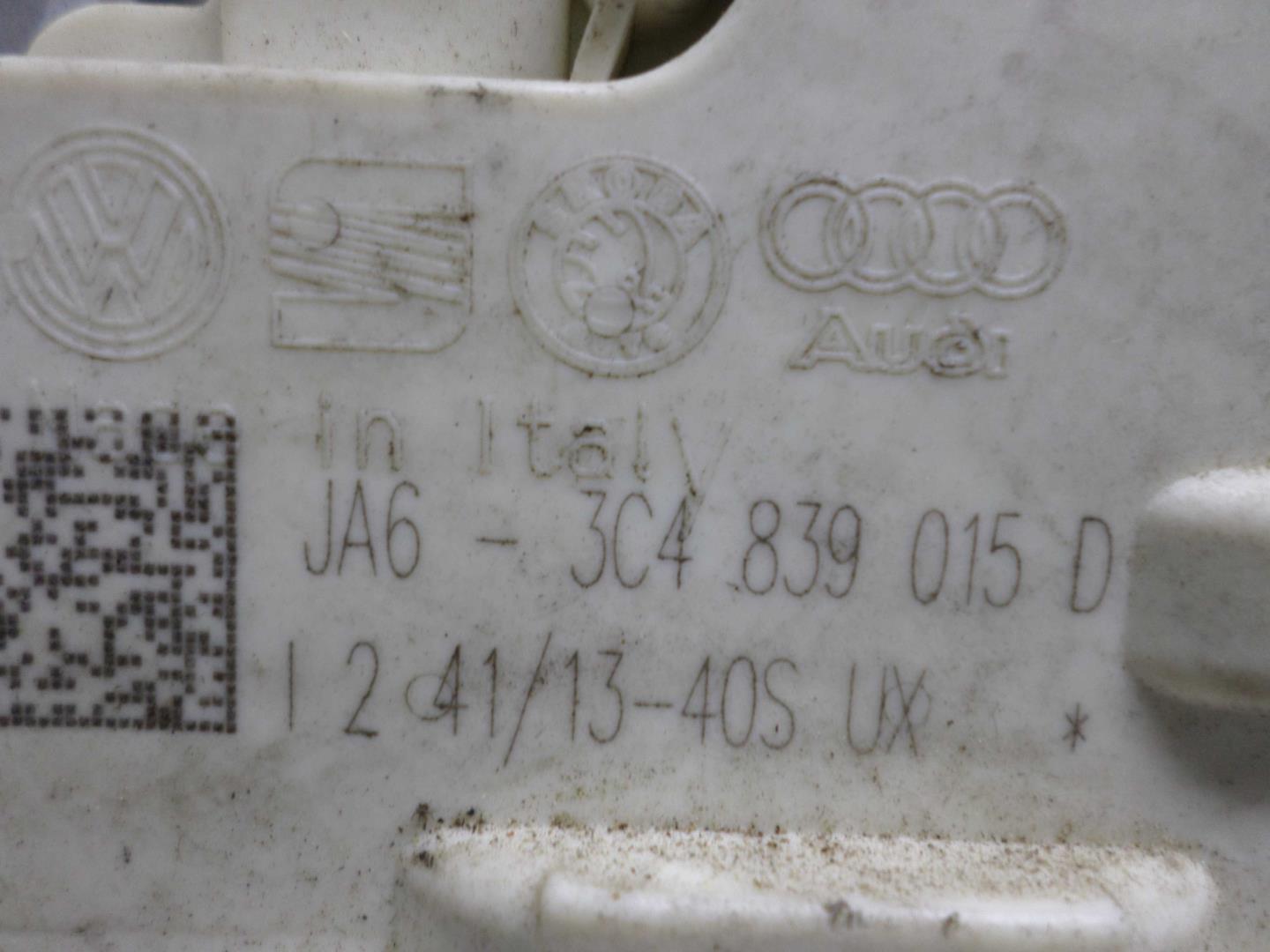 Замок двери задней левой