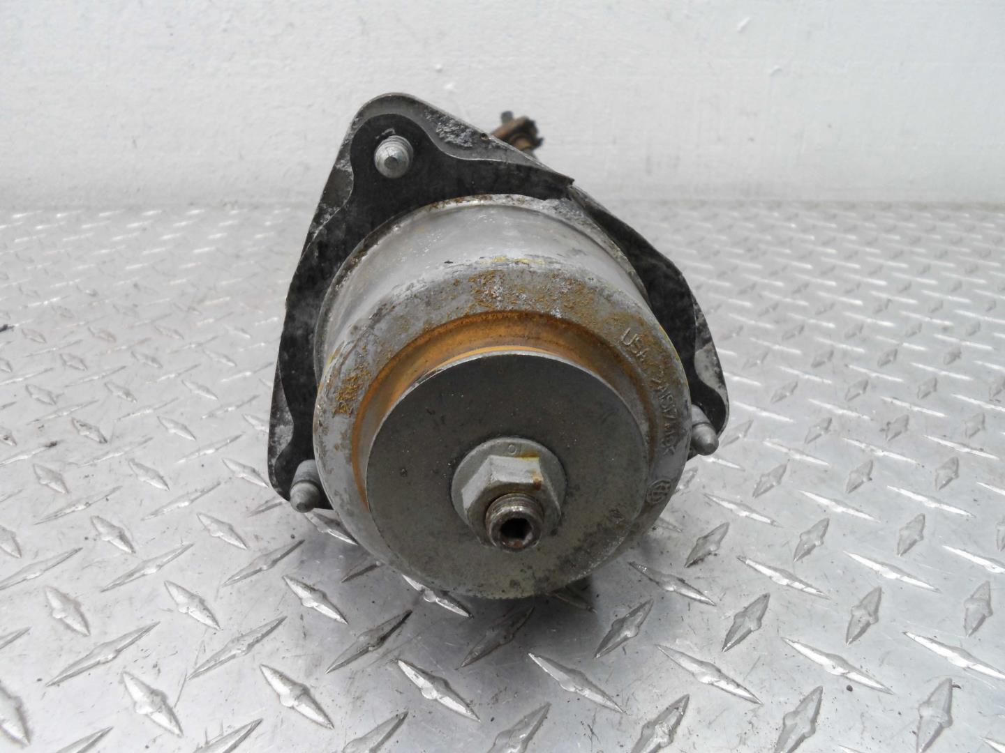 Амортизатор задний правый